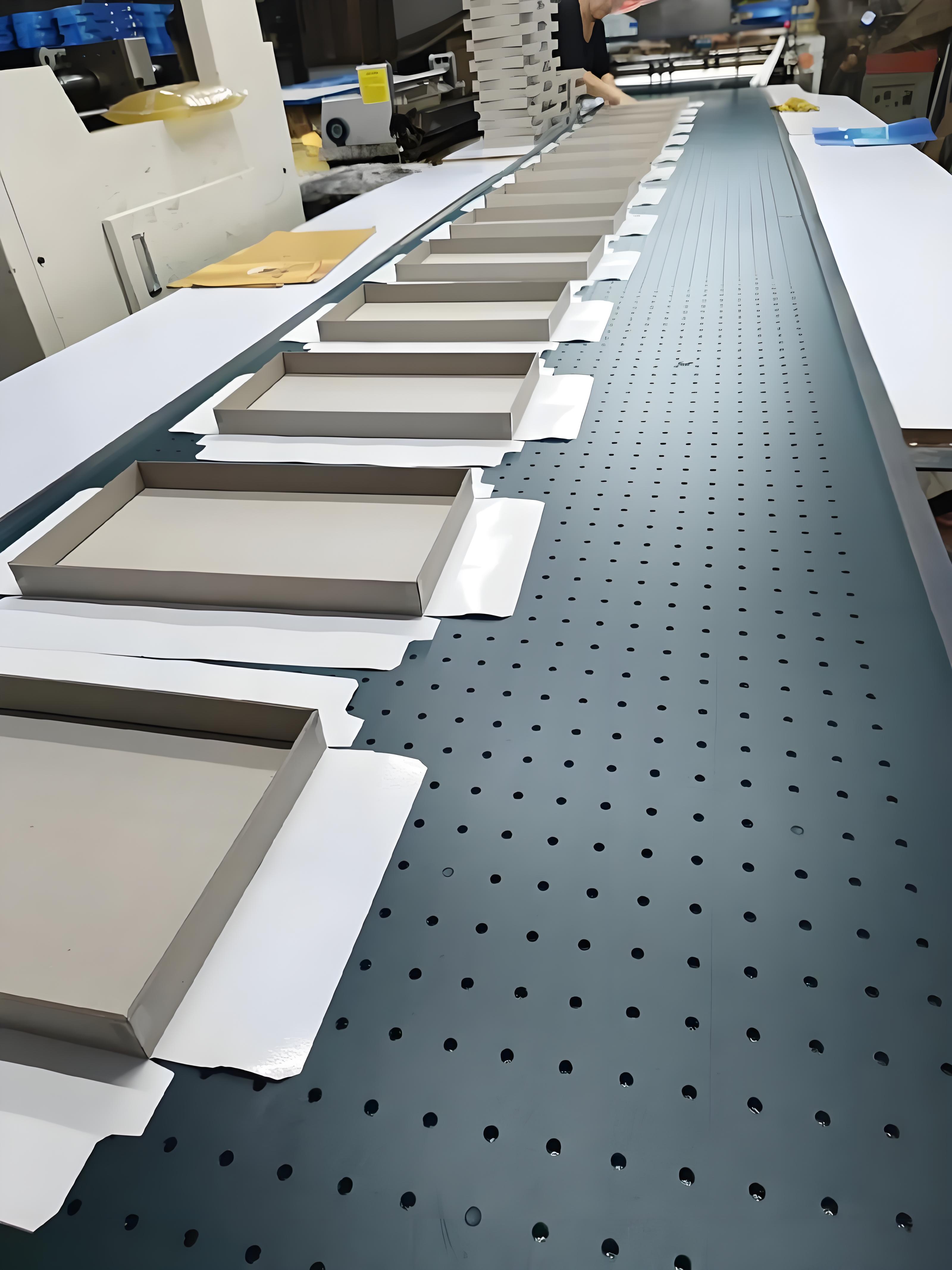 Two-piece (lid and base) box production line
